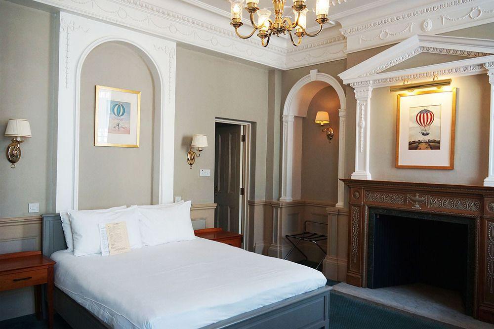 Royal Cambridge Hotel Exterior photo